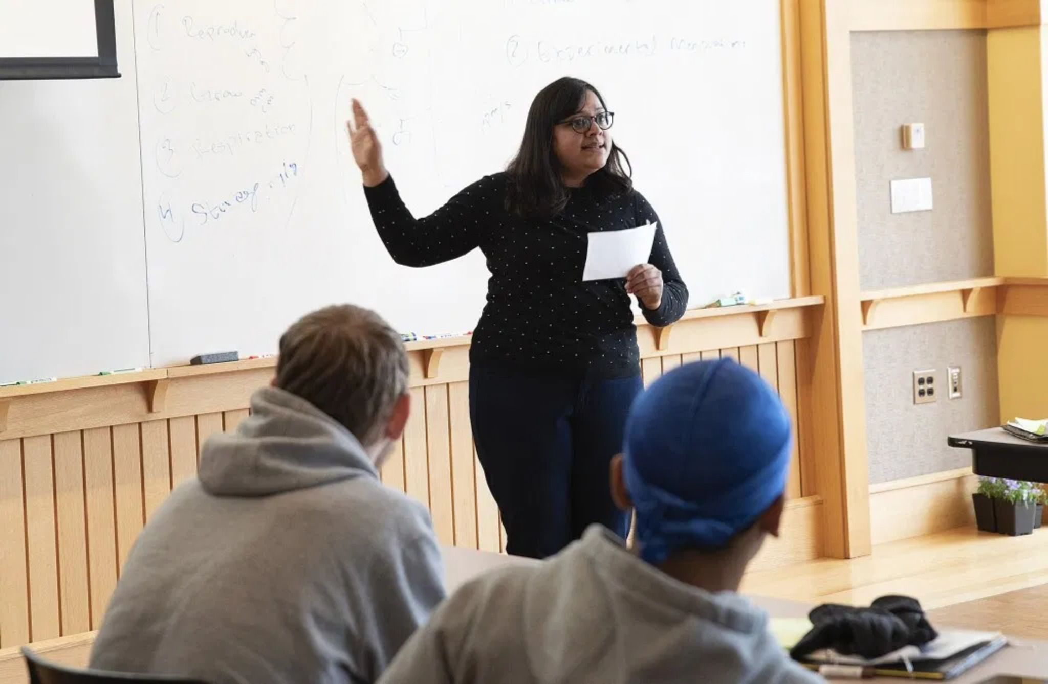 Samridhi Chaturvedi, Harvard University Department of Organismic and Evolutionary Biology Postdoctoral fellow in the Hopkins Lab at the Arnold Arboretum, shares her research on butterfly adaptation to climate change during a panel discussion at the Arboretum with students from the Boston Day and Evening Academy. Image by Jeffrey Blackwell/Harvard University.