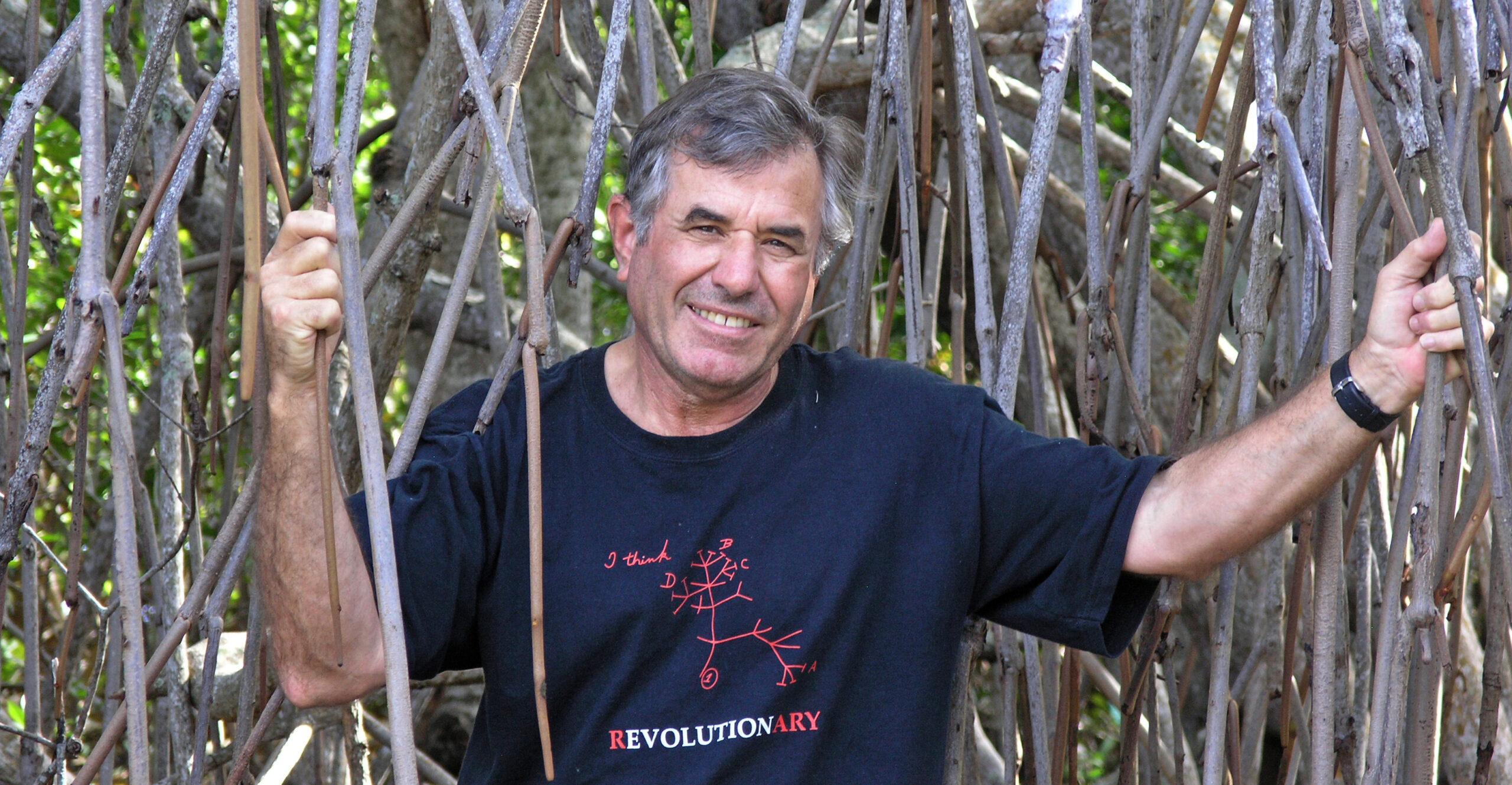 Peter Del Tredici Honored with Cary Award for Excellence in Horticulture